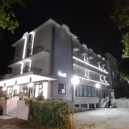 Hotel Penny ริมินี ภายนอก รูปภาพ